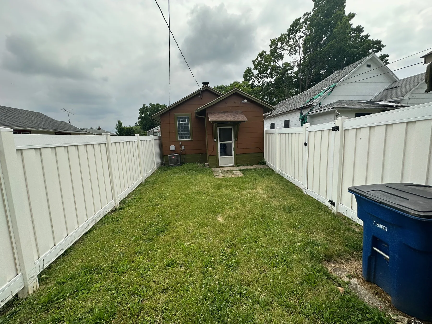 Private fenced backyard at The Farnham Luxury Studio, Dayton OH