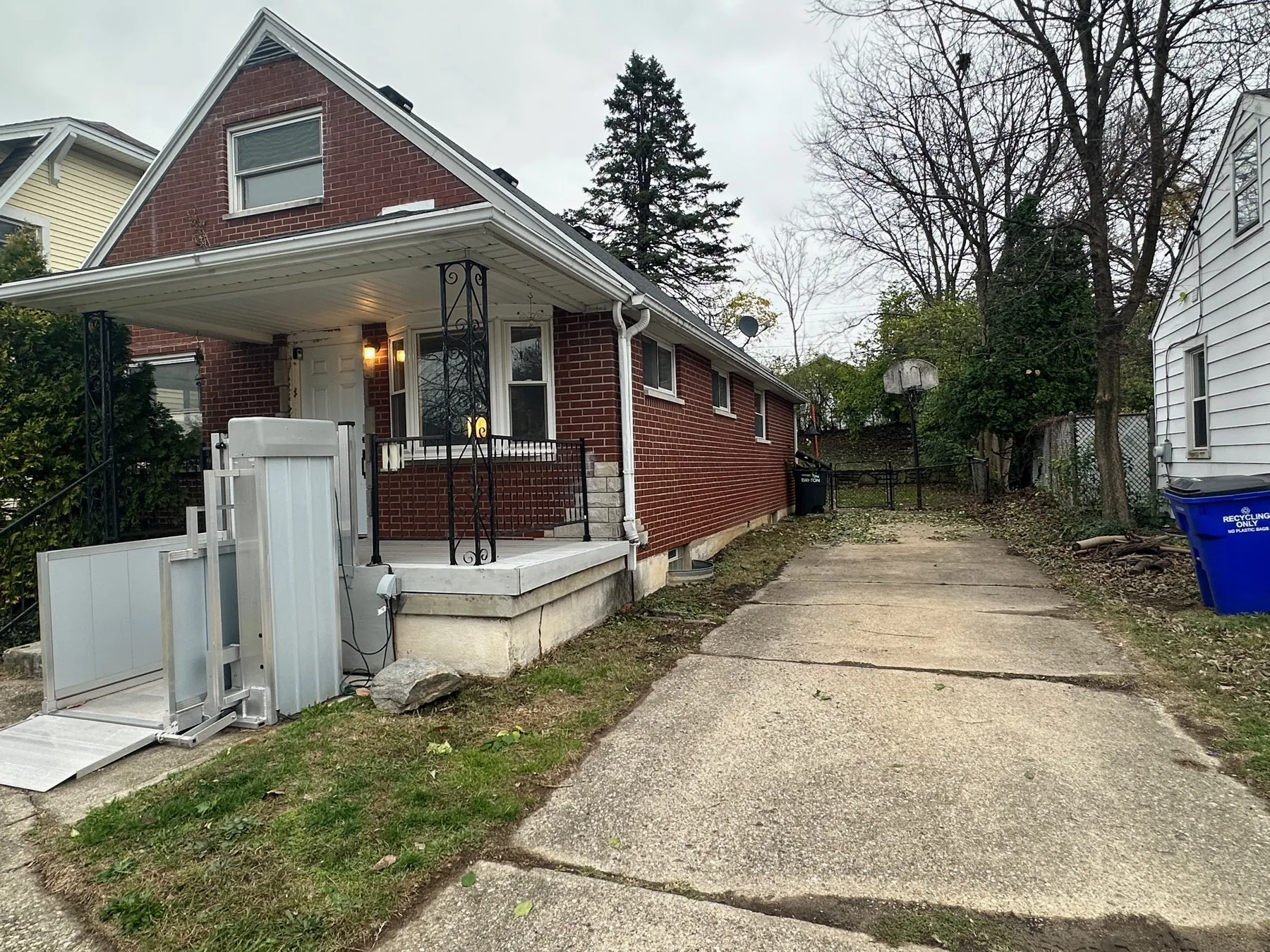 The Snooze on Cruz — furnished rental in Dayton, OH