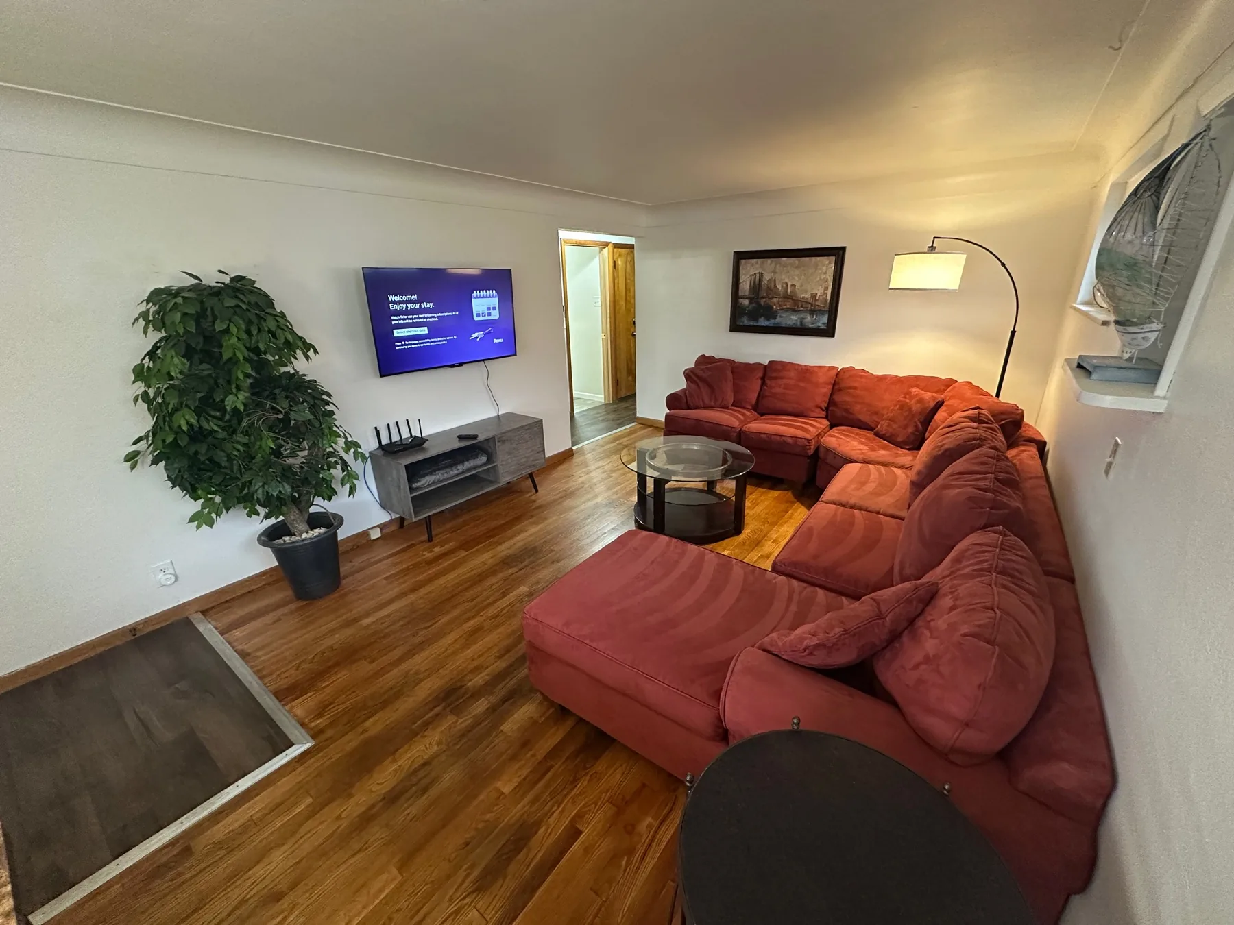 Living room at The Snooze on Cruz, Dayton OH